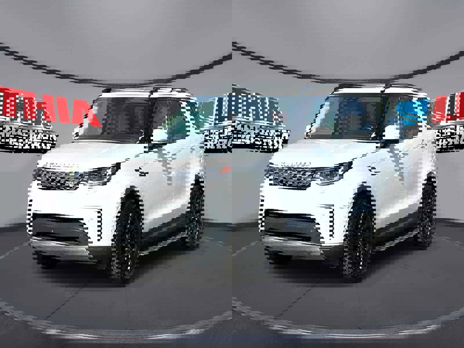 Used 2023 Land Rover Discovery S