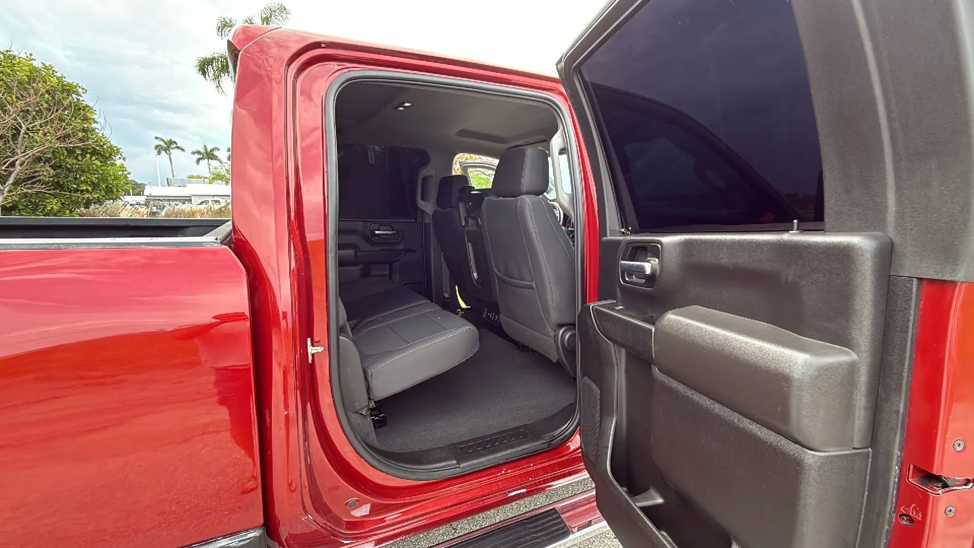 Used 2022 Chevrolet Silverado 2500 LT w/ Convenience Package AWD/4WD image 22