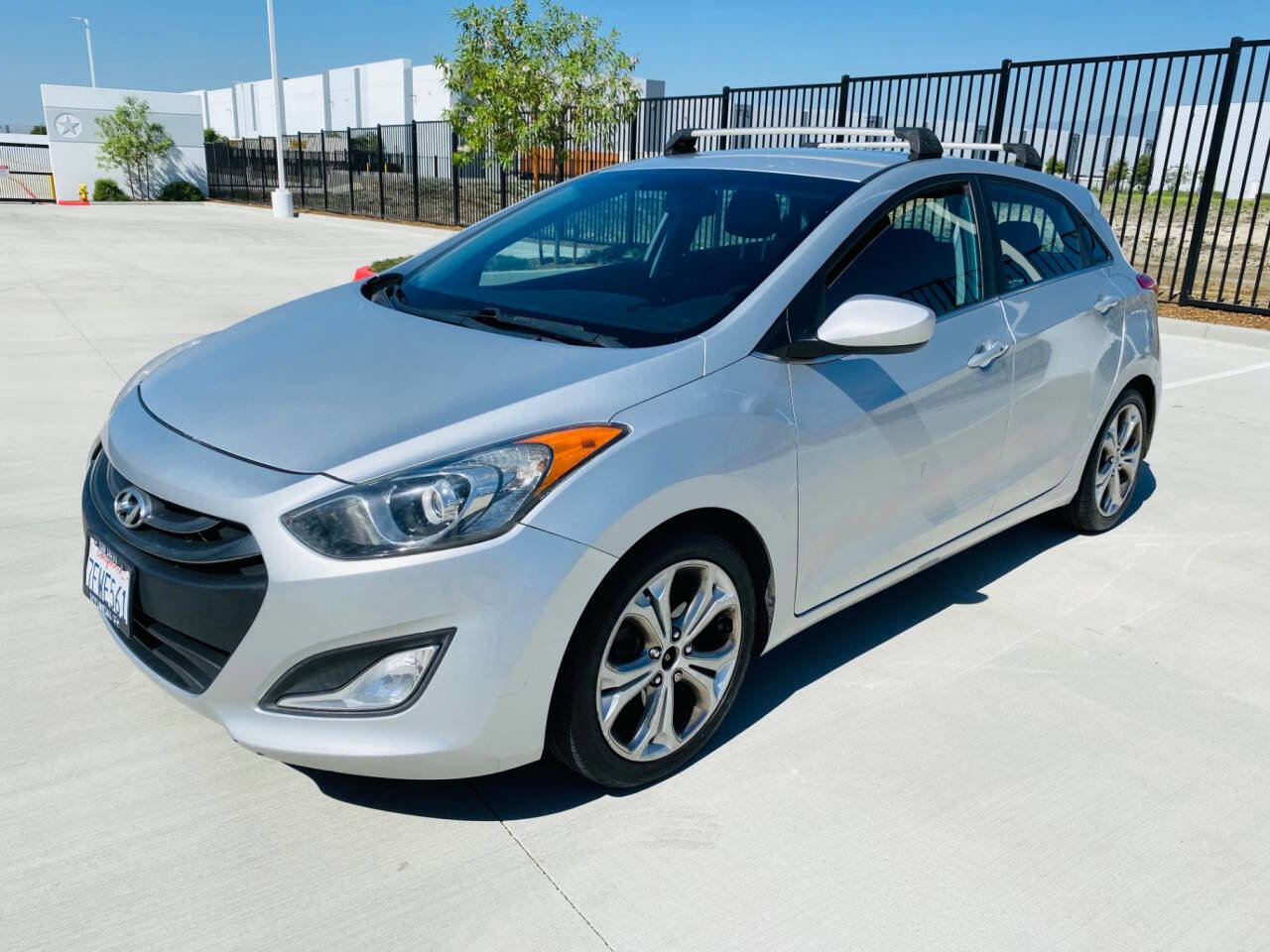 Used 2013 Hyundai Elantra GT w/ Touch & Go Pkg image 1