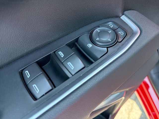 Used 2025 Chevrolet Silverado 1500 LT AWD/4WD image 13