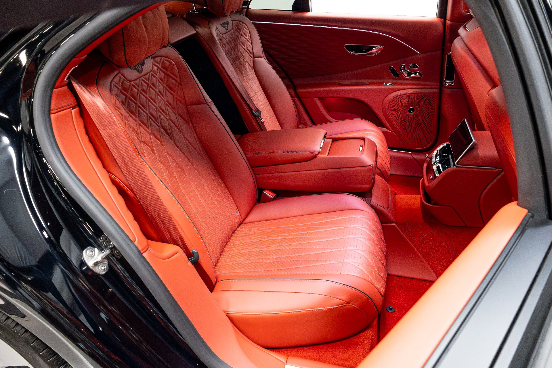 Used 2020 Bentley Flying Spur W12 w/ First Edition Specification image 31