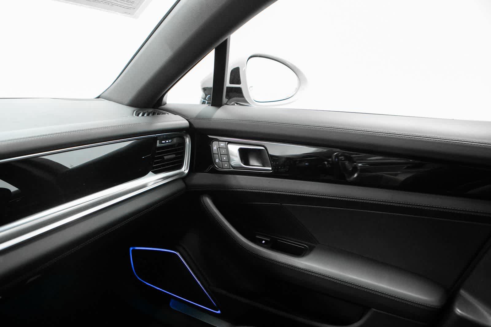 Certified 2023 Porsche Panamera RWD image 25