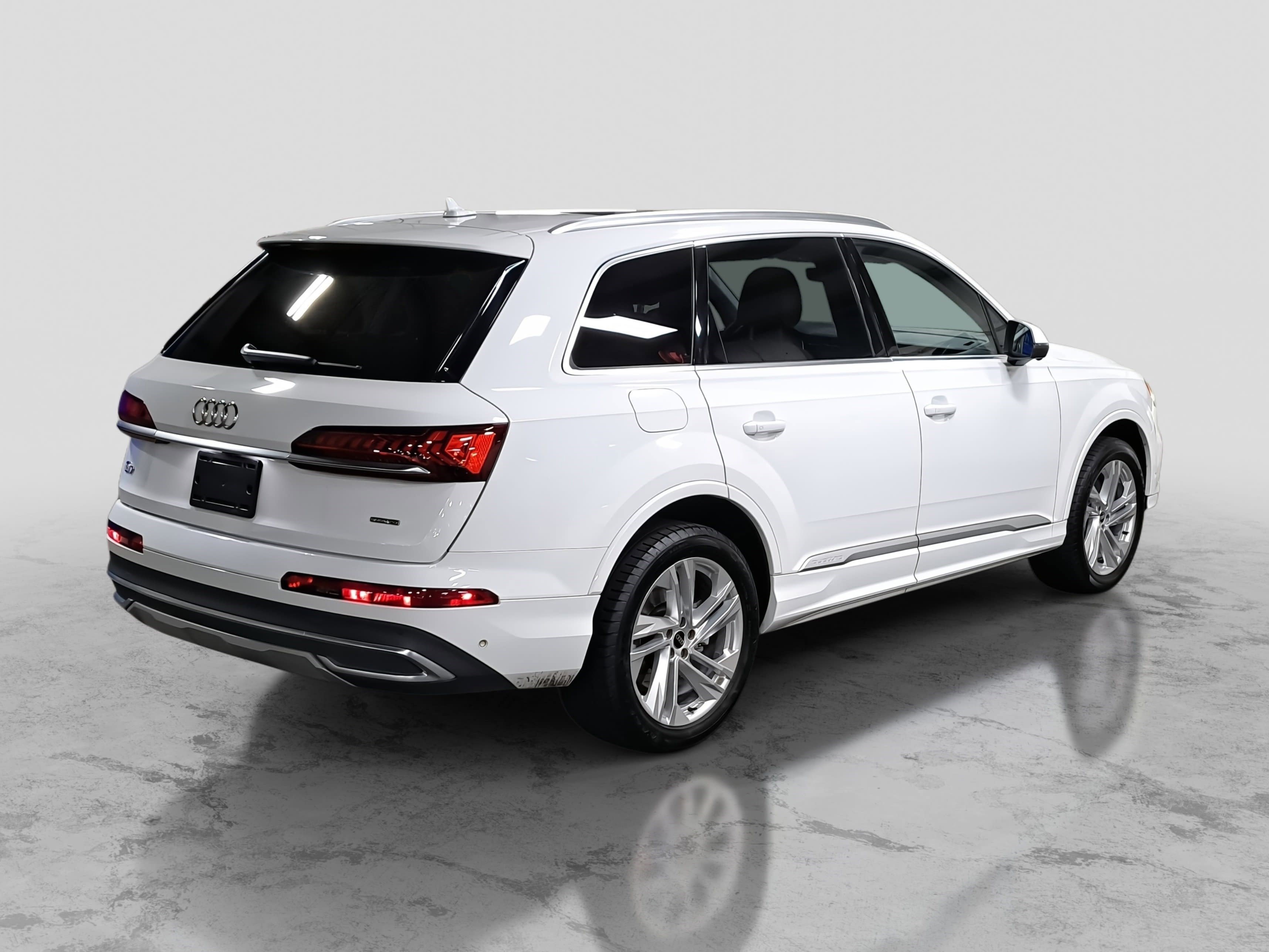 Used 2021 Audi Q7 2.0T Premium Plus w/ Premium Plus Package image 5