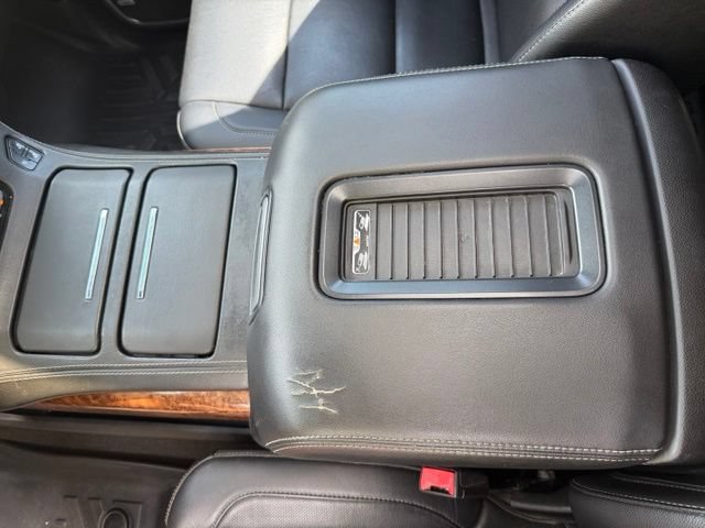 Used 2018 Chevrolet Tahoe Premier AWD/4WD image 24