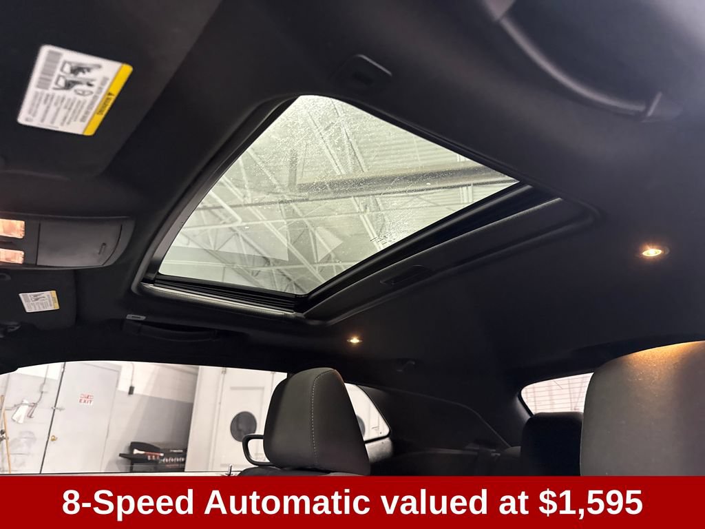 Used 2018 Dodge Challenger R/T w/ Blacktop Package RWD image 3