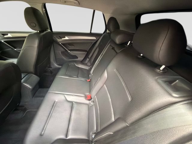 Used 2021 Volkswagen Golf 4-Door FWD image 15