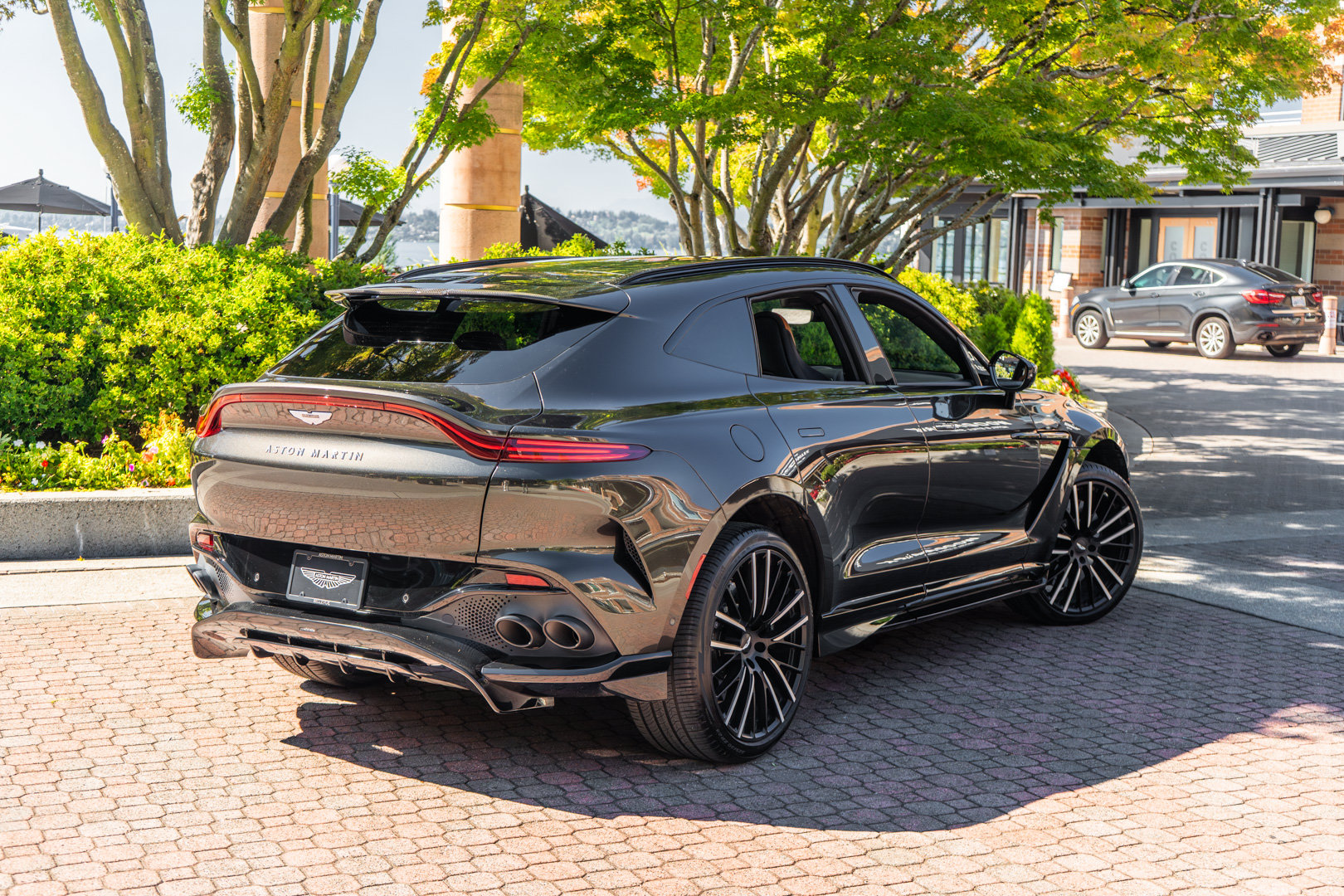 Used 2023 Aston Martin DBX 707 AWD/4WD image 48