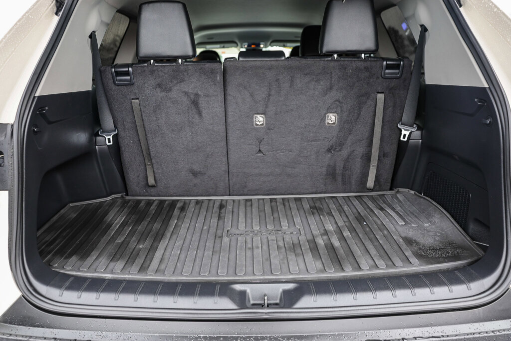 Certified 2024 Toyota Grand Highlander XLE image 28
