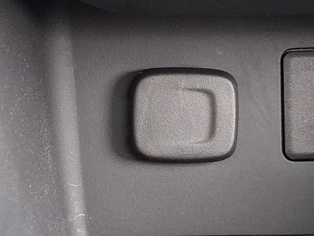 Certified 2021 GMC Acadia AT4 w/ LPO, Floor Liner Package AWD/4WD image 29