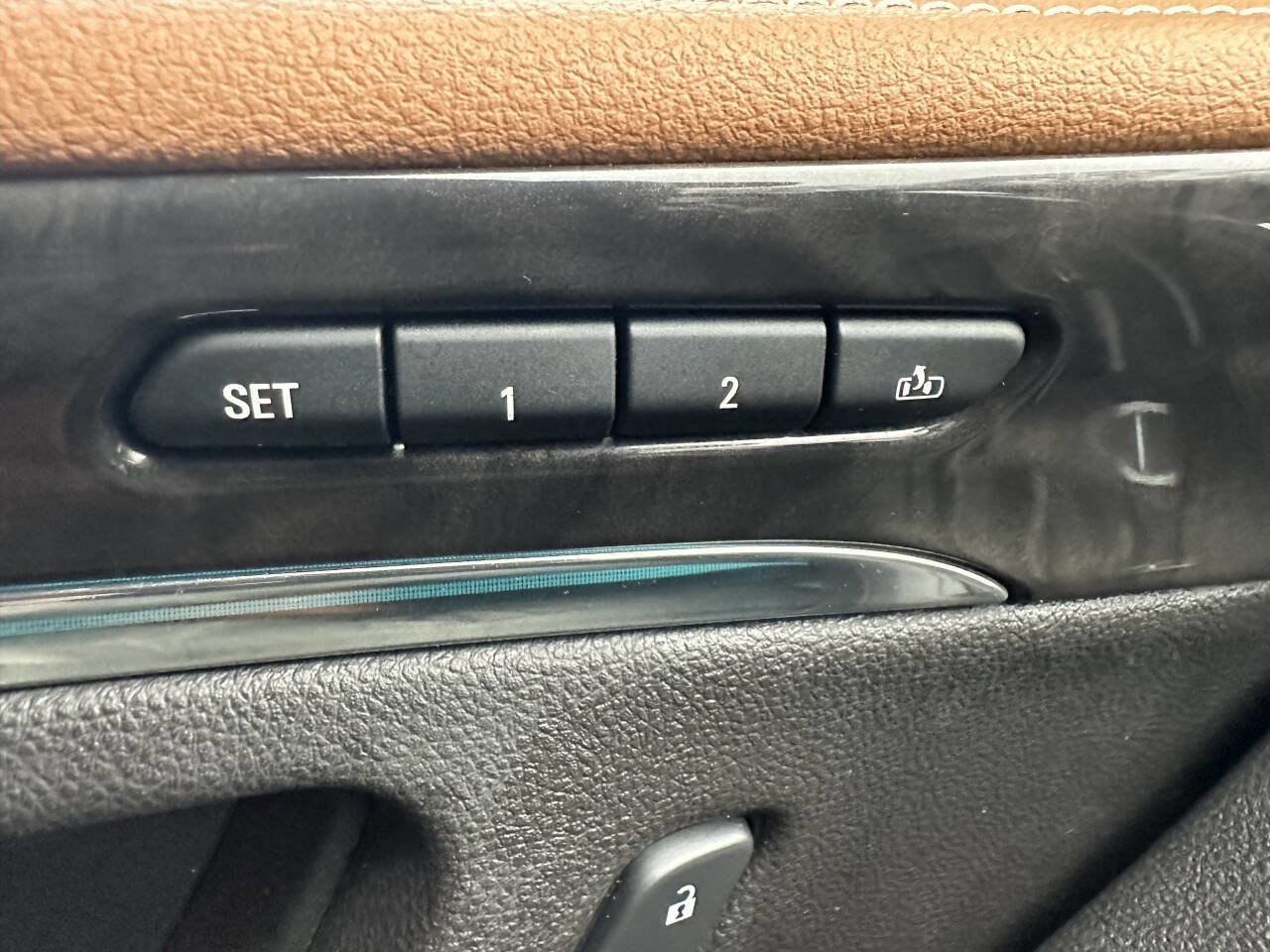 Used 2014 Chevrolet Impala LTZ image 22