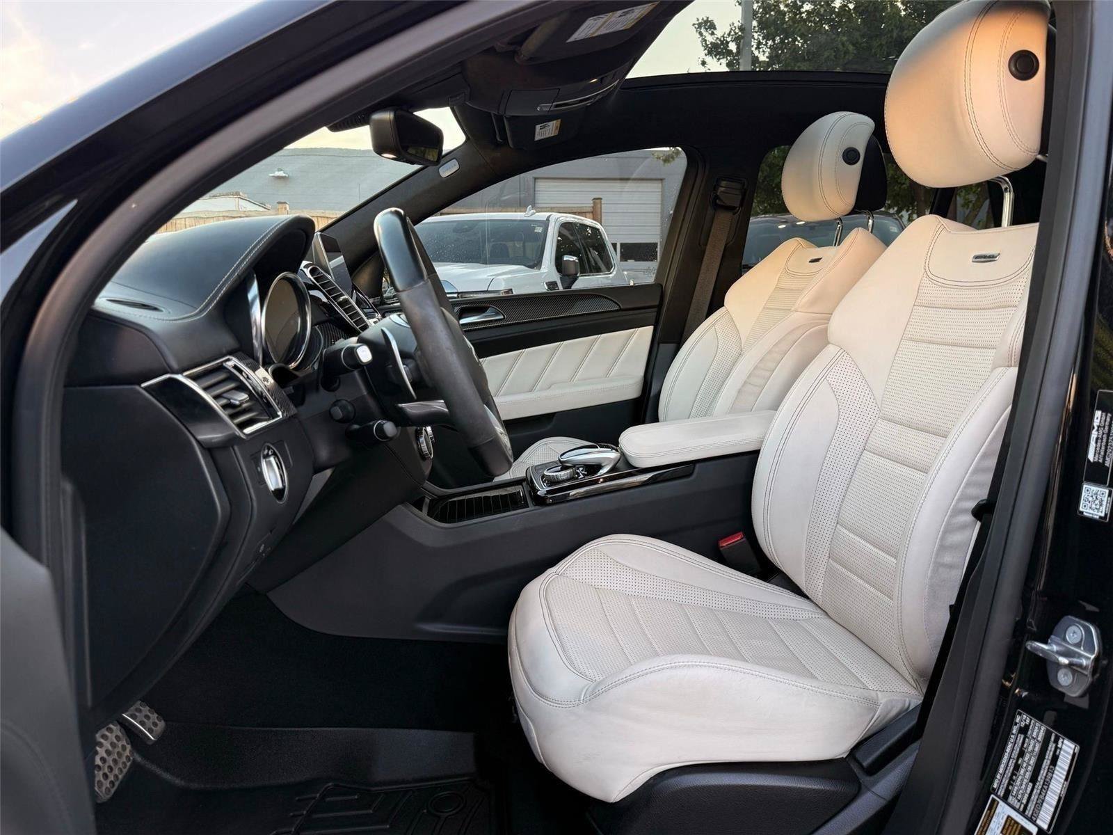 Used 2019 Mercedes-Benz GLE 63 AMG S image 40