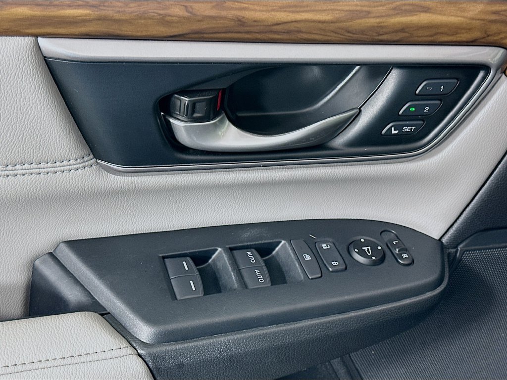 Used 2019 Honda CR-V EX-L image 17
