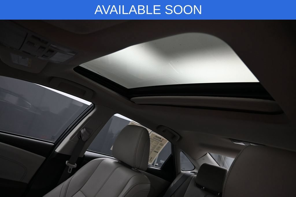 Used 2016 Toyota Avalon Limited w/ Toyota Safety Sense Package FWD image 29