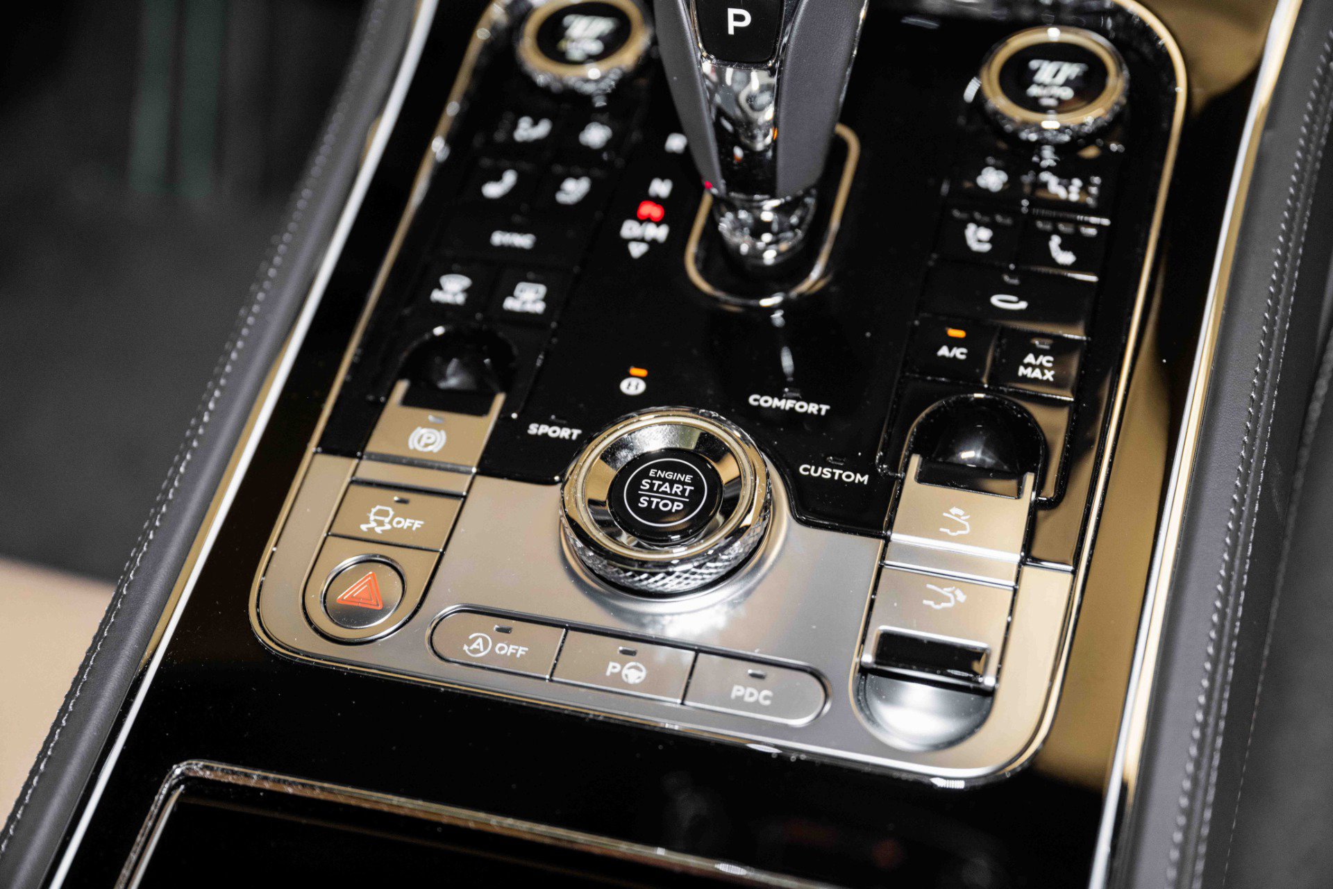 Used 2024 Bentley Continental GT V8 image 38