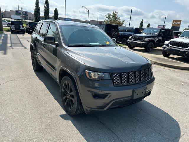 Certified 2020 Jeep Grand Cherokee Altitude AWD/4WD image 22