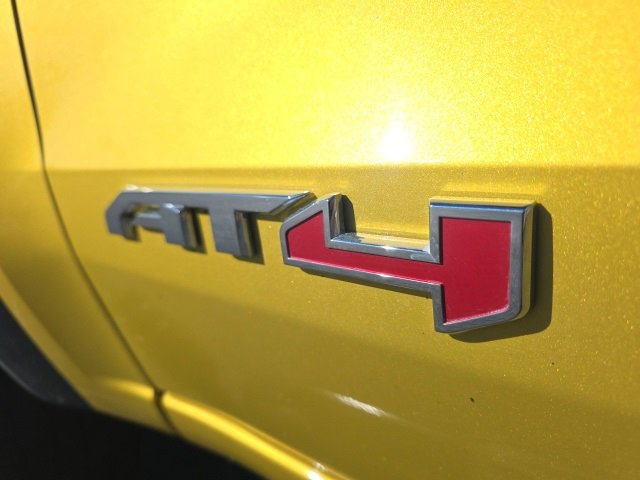 Used 2023 GMC Canyon AT4 w/ AT4 Premium Package image 10