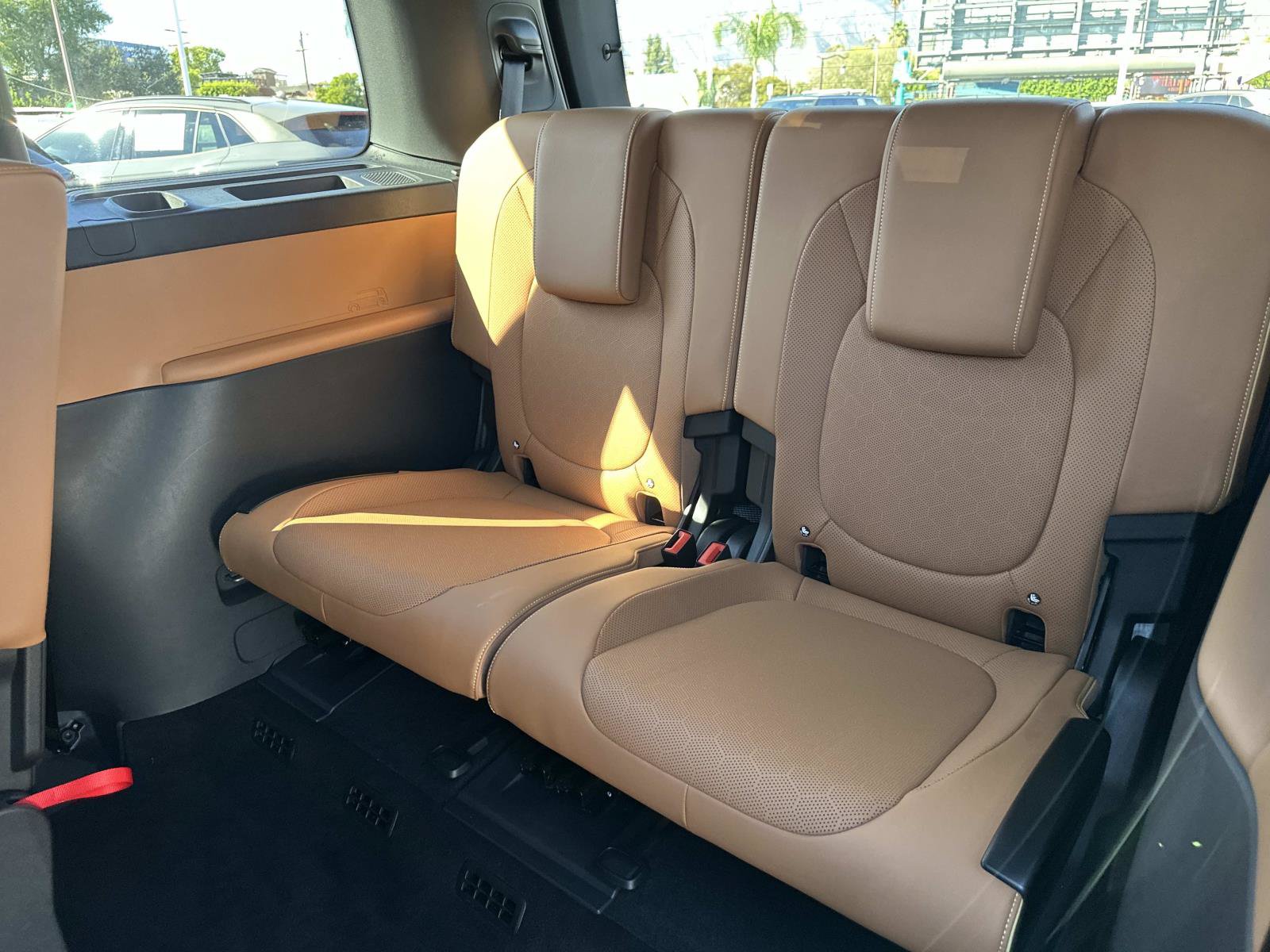 Certified 2025 Volkswagen ID. Buzz Pro S RWD image 25