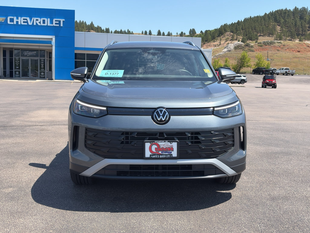 Used 2026 Volkswagen Tiguan SE AWD/4WD image 7
