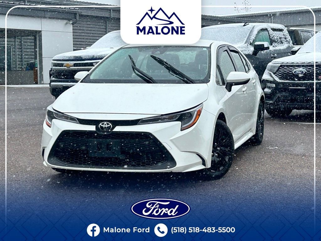 Used 2020 Toyota Corolla LE image 1