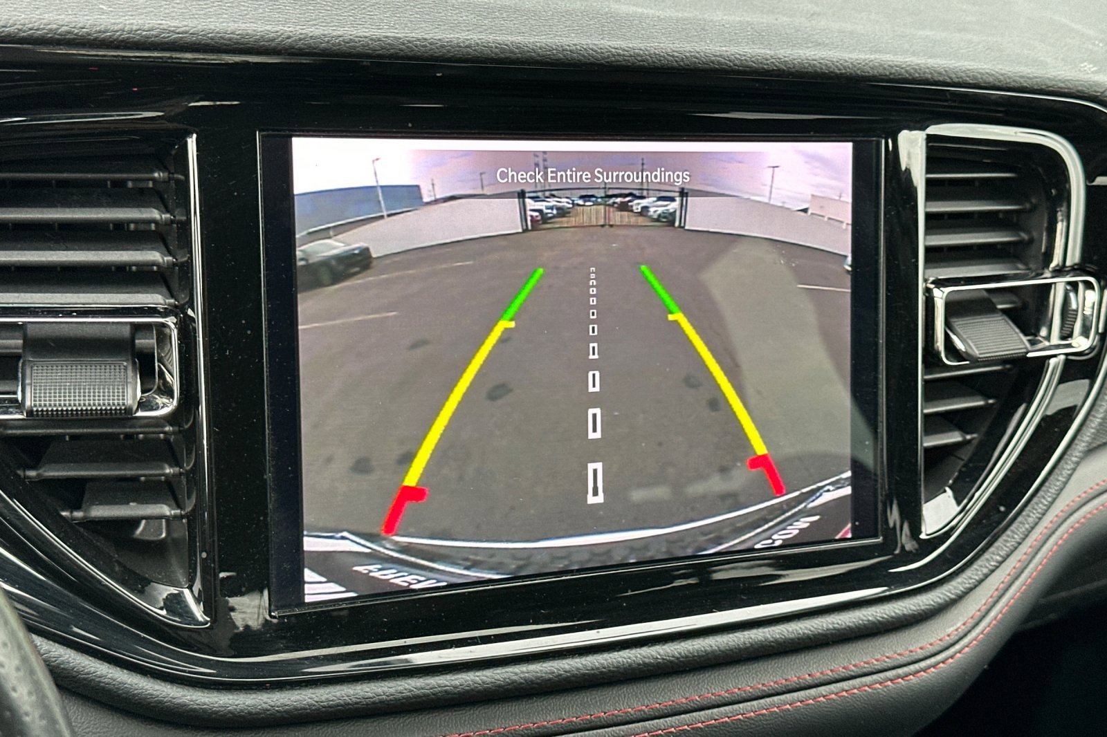 Used 2023 Dodge Durango GT image 27