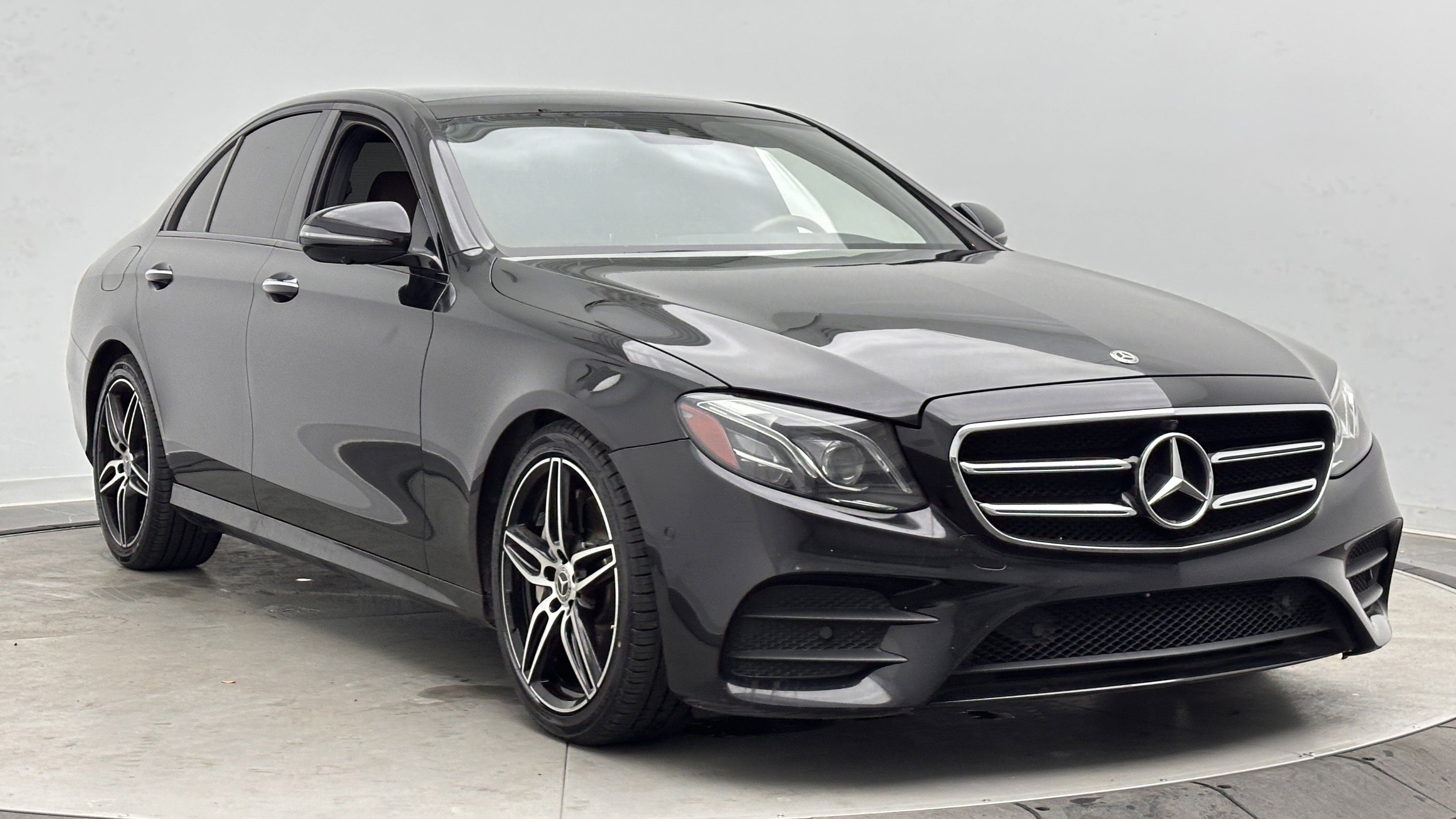 Used 2019 Mercedes-Benz E 300 w/ Premium 1 Package image 3