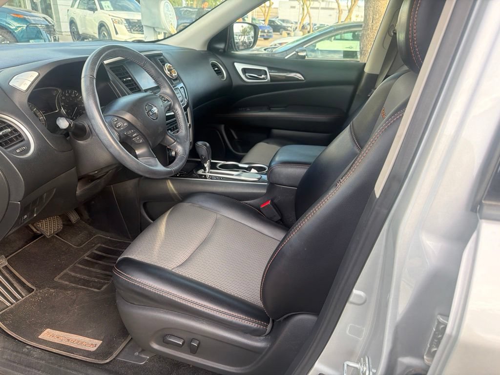 Certified 2019 Nissan Pathfinder SV w/ Rock Creek Edition FWD image 8