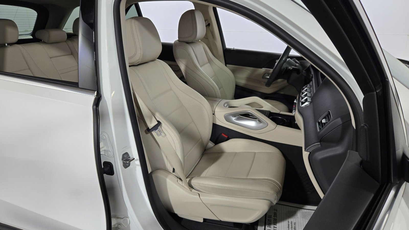 Used 2020 Mercedes-Benz GLE 350 4MATIC image 34