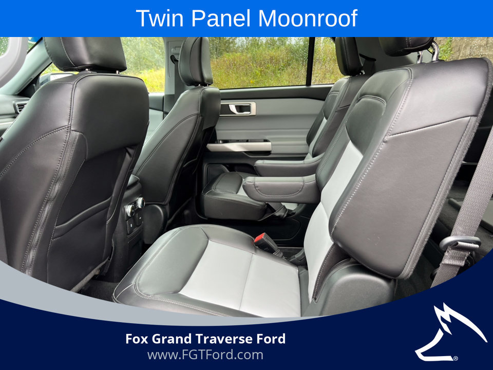Certified 2023 Ford Explorer XLT w/ Equipment Group 202A AWD/4WD image 4