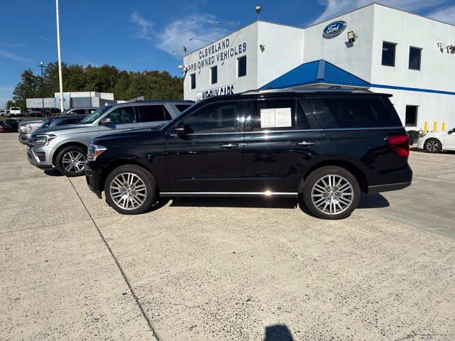 Used 2023 Ford Expedition Limited RWD image 17