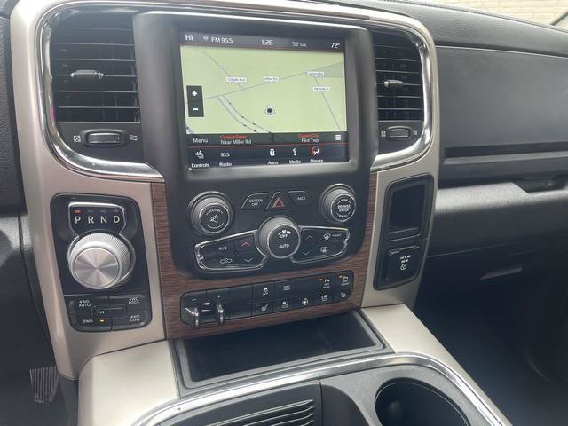 Used 2018 RAM 1500 Laramie AWD/4WD image 15