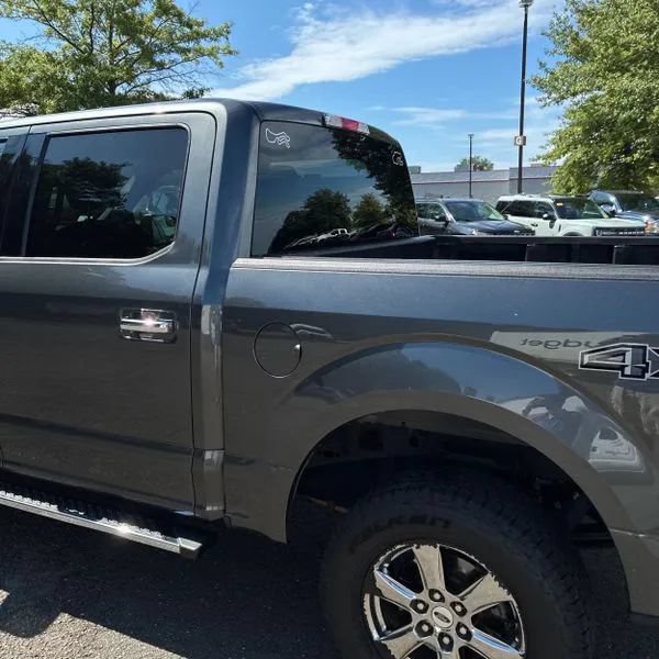 Used 2020 Ford F150 XLT w/ Equipment Group 302A Luxury AWD/4WD image 4