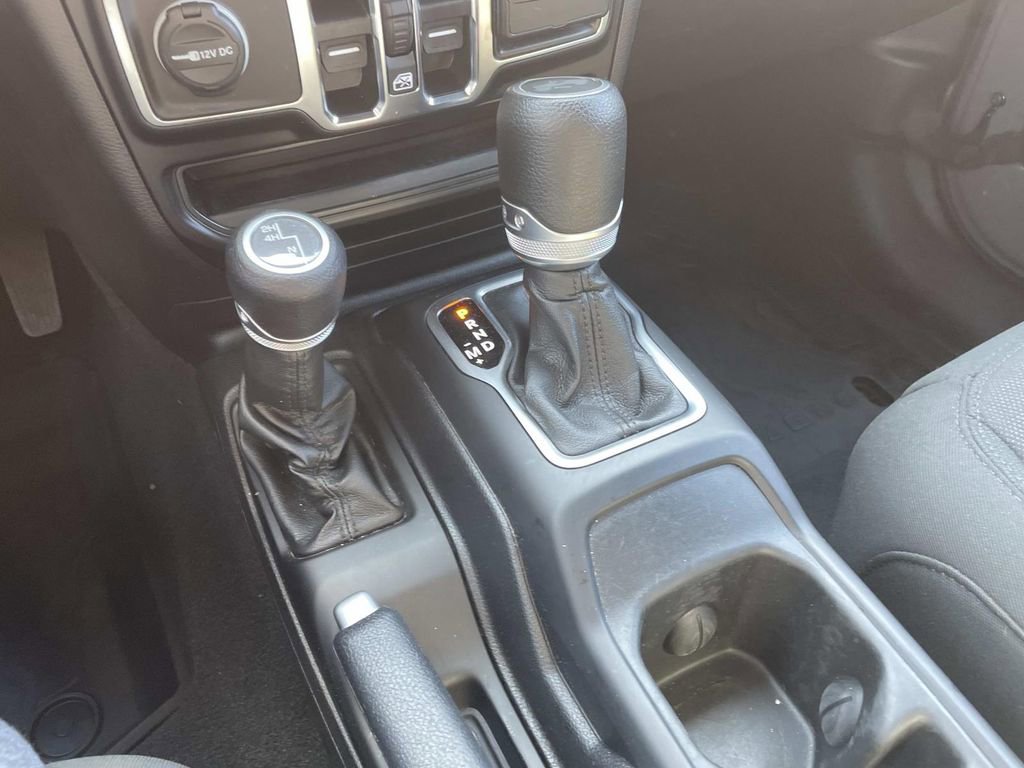 Used 2020 Jeep Wrangler Unlimited Sport image 22