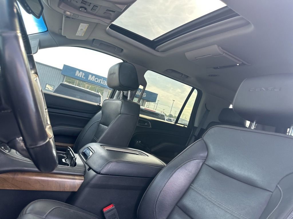 Used 2019 GMC Yukon Denali w/ Denali Ultimate Package image 24