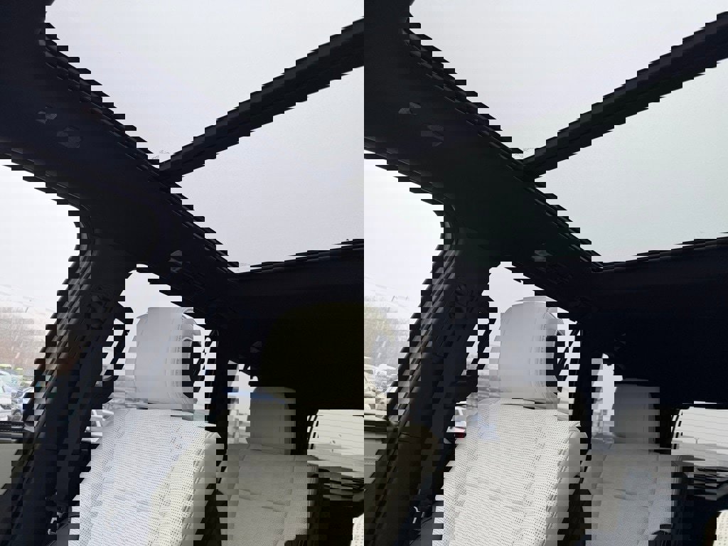 Certified 2024 Toyota Sequoia Capstone image 23