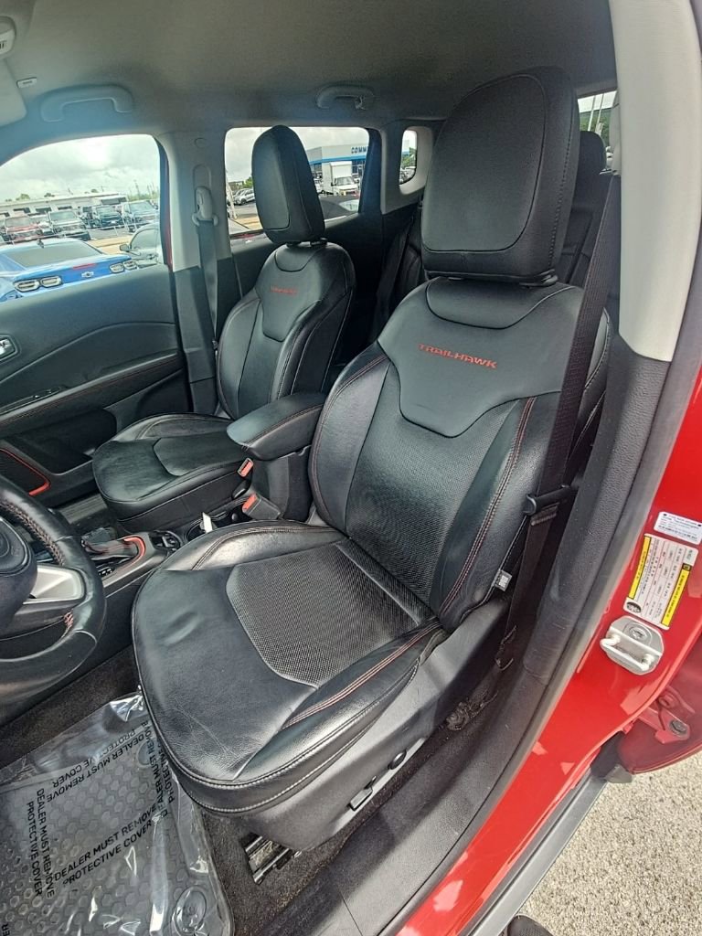 Used 2018 Jeep Compass Trailhawk w/ Leather Interior Group image 18