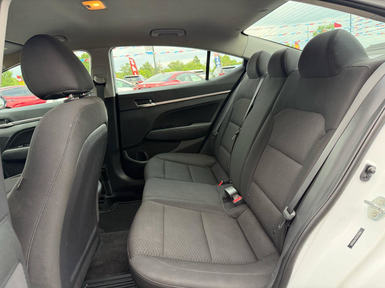 Used 2020 Hyundai Elantra SEL w/ Cargo Package (C1) FWD image 16