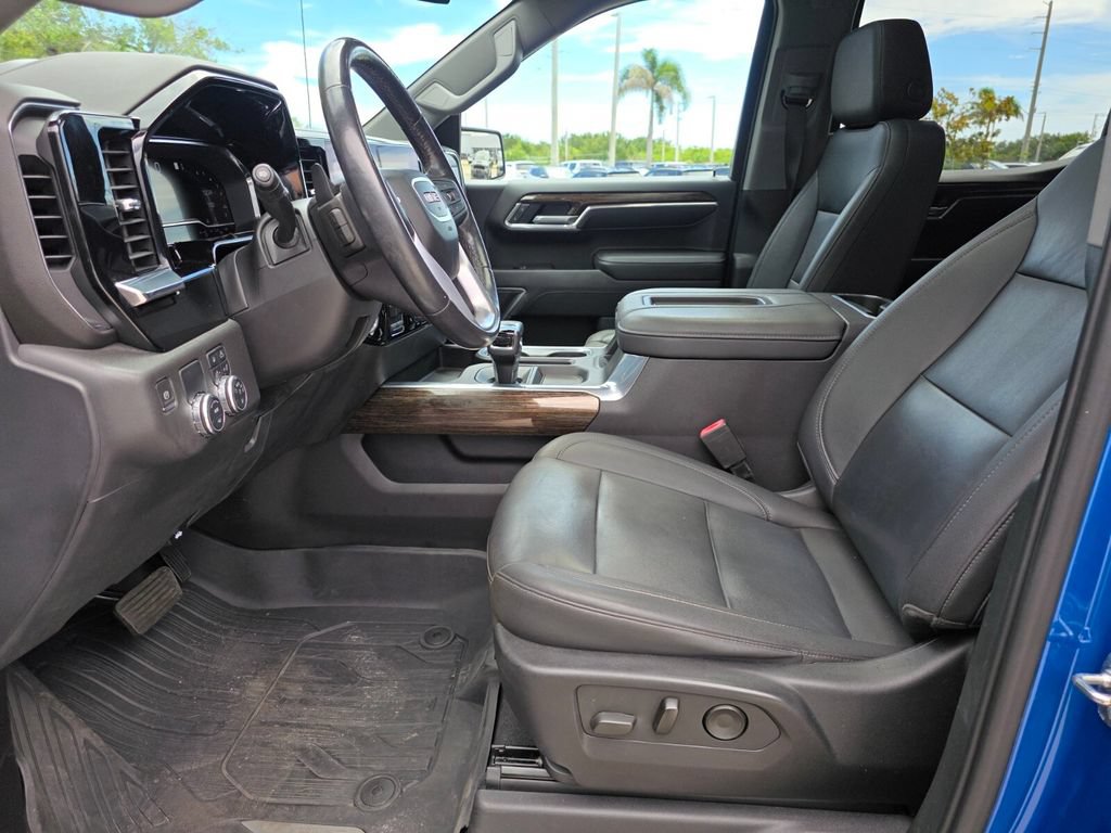 Used 2022 GMC Sierra 1500 Elevation w/ Elevation Premium Package RWD image 27