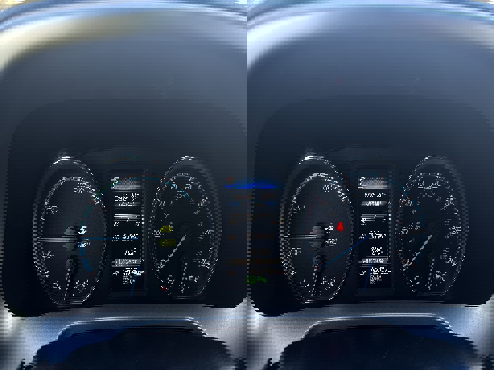 Used 2017 Toyota RAV4 Limited image 11