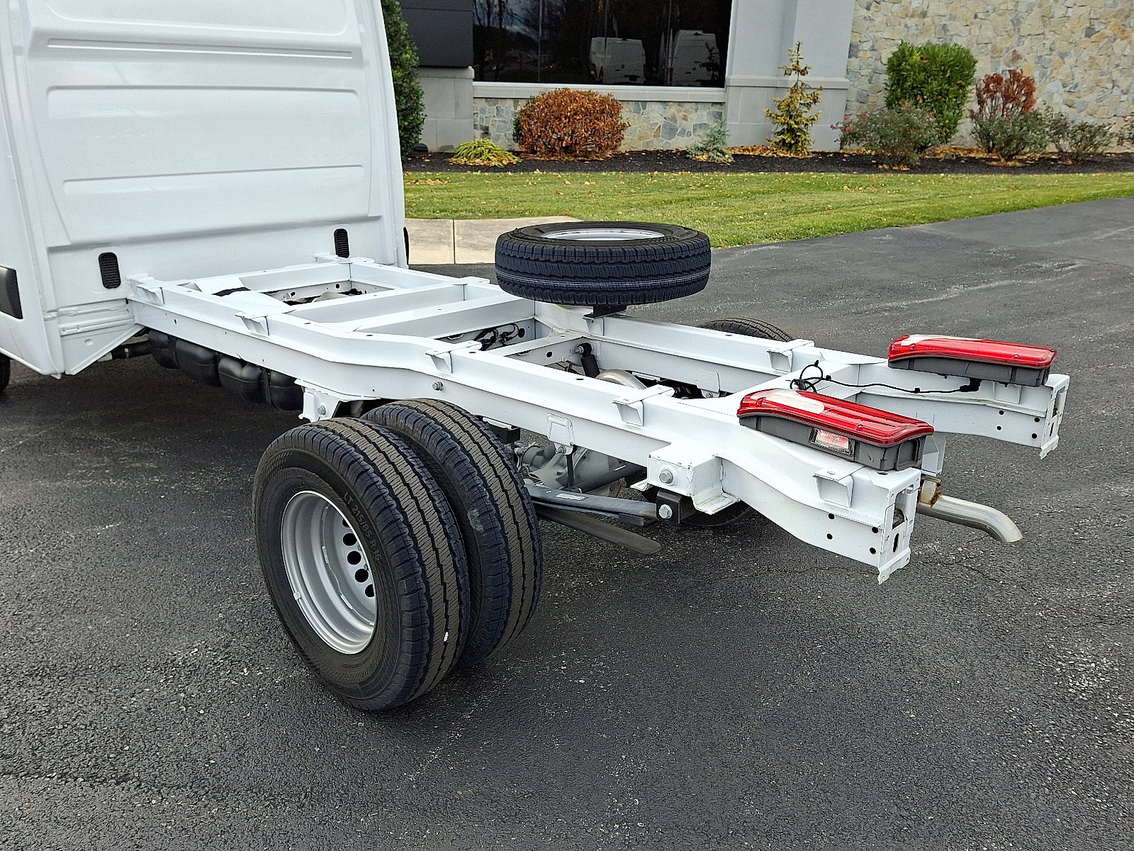 Used 2024 Mercedes-Benz Sprinter 4500 image 29