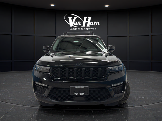 Used 2023 Jeep Grand Cherokee Limited w/ Luxury Tech Group II AWD/4WD image 2