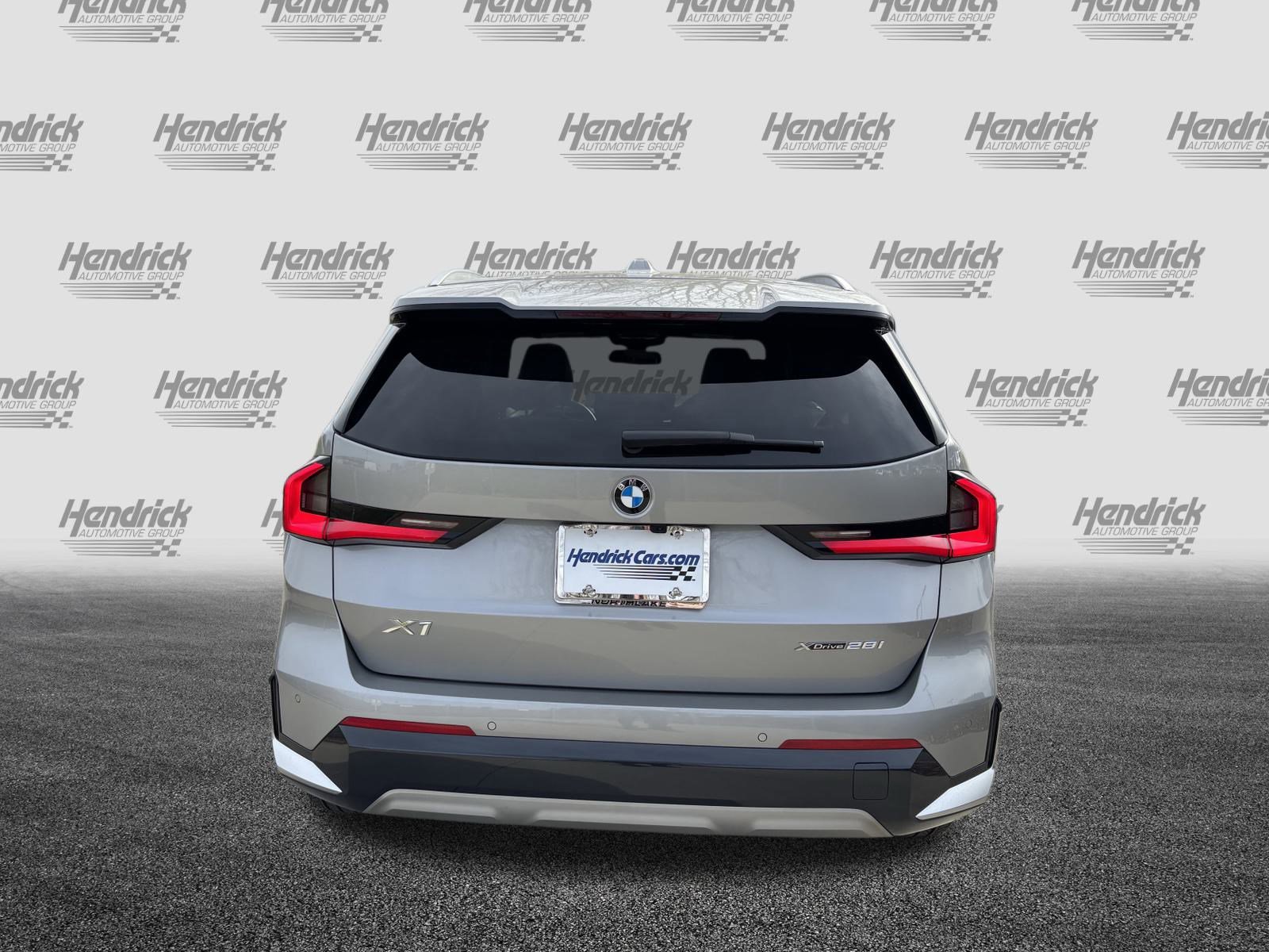 Certified 2025 BMW X1 xDrive28i w/ Technology Package image 9