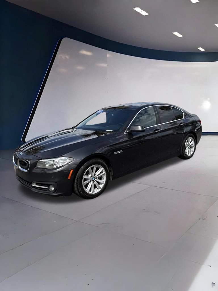 Used 2016 BMW 528i Sedan RWD image 5