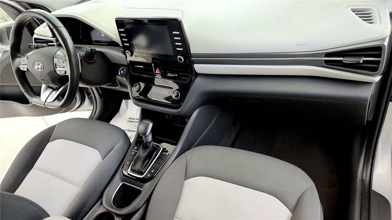 Used 2020 Hyundai Ioniq SEL image 16
