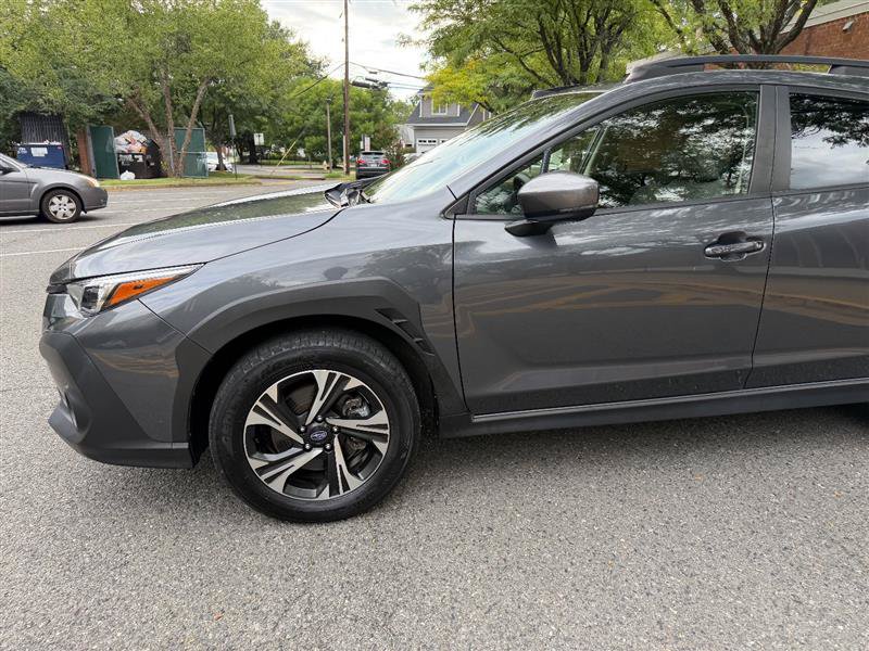 Used 2024 Subaru Crosstrek 2.0i Premium AWD/4WD image 14