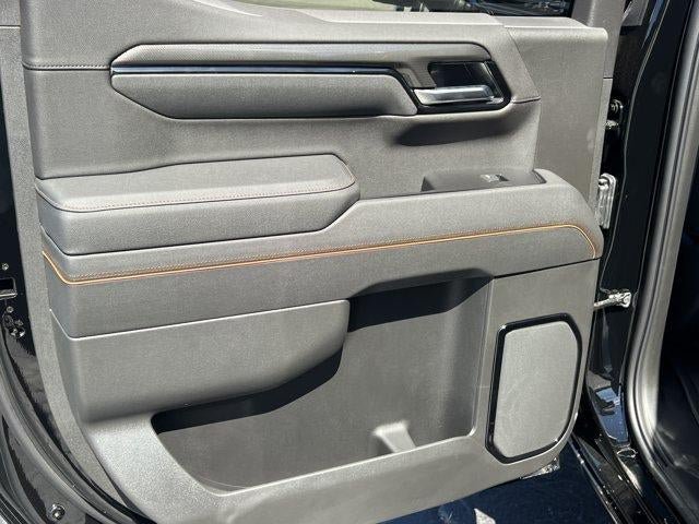 New 2026 GMC Sierra 1500 AT4 w/ Technology Package AWD/4WD image 17