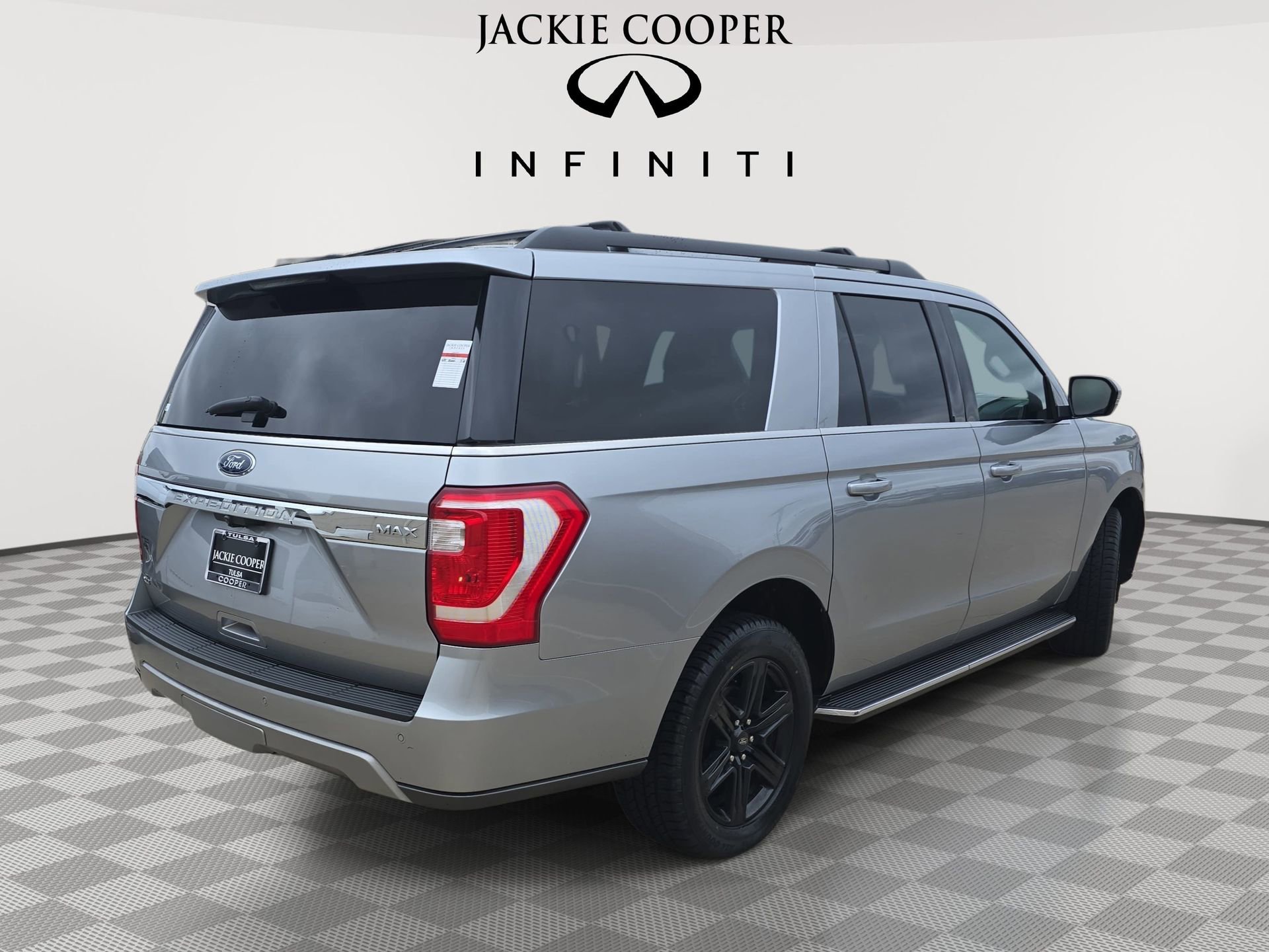 Used 2021 Ford Expedition Max XLT AWD/4WD image 5