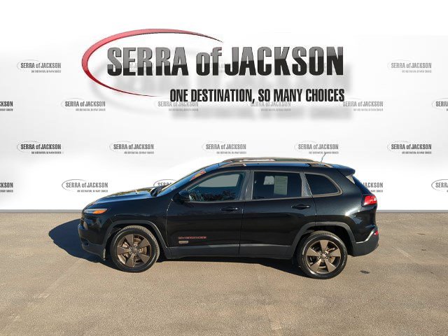 Used 2016 Jeep Cherokee 75th Anniversary FWD image 5