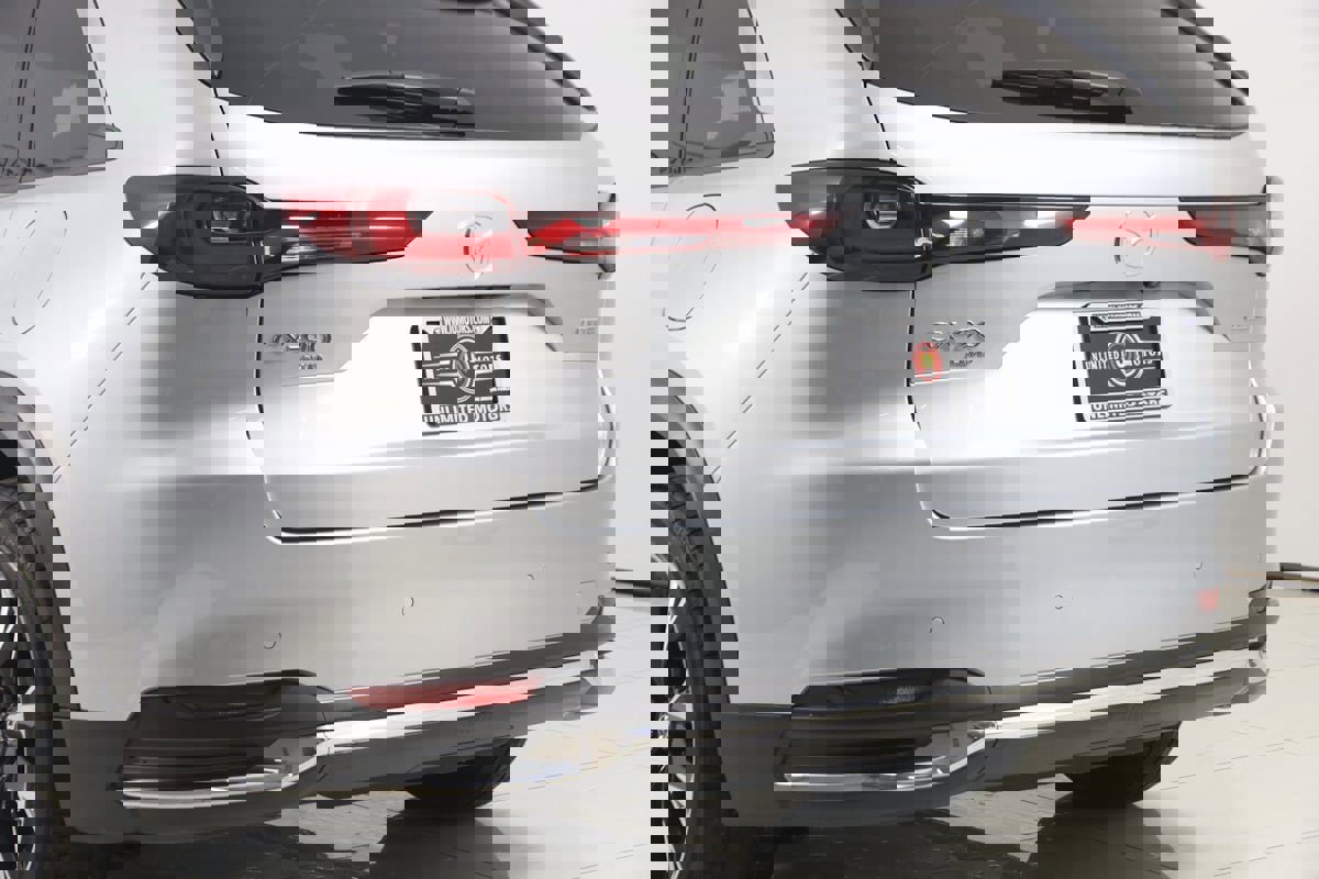 Used 2024 MAZDA CX-90 Plug-In Hybrid w/ Premium Pkg image 25