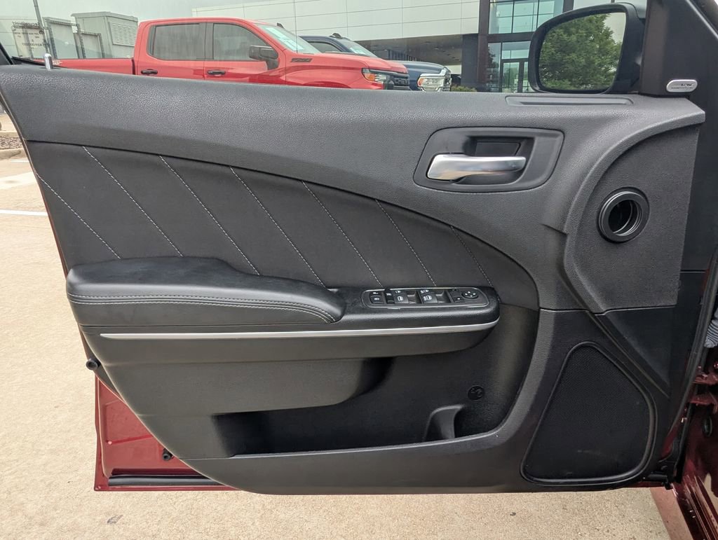 Used 2023 Dodge Charger Scat Pack RWD image 15