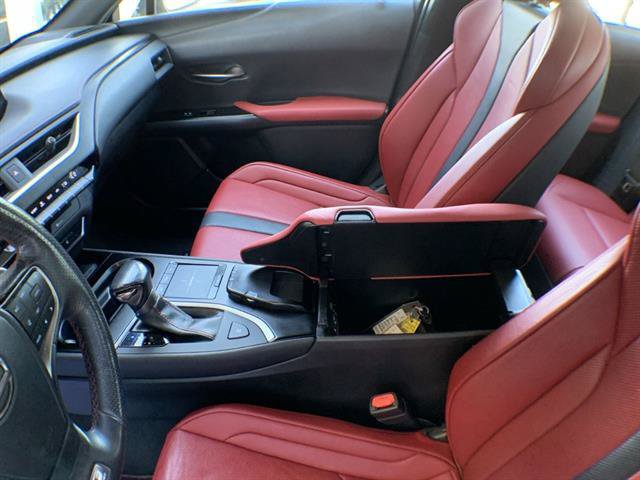 Used 2019 Lexus UX 200 F Sport w/ F Sport Premium Package FWD image 21